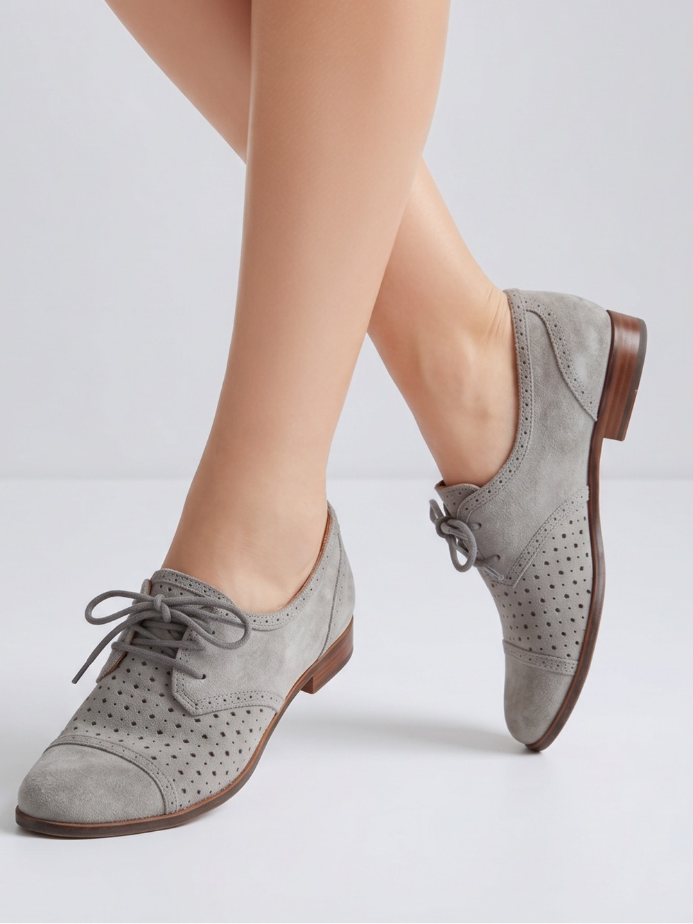 DV by Dolce Vita Womens Grey Suede Perforated Lace Up Oxford Flats Size 6.5